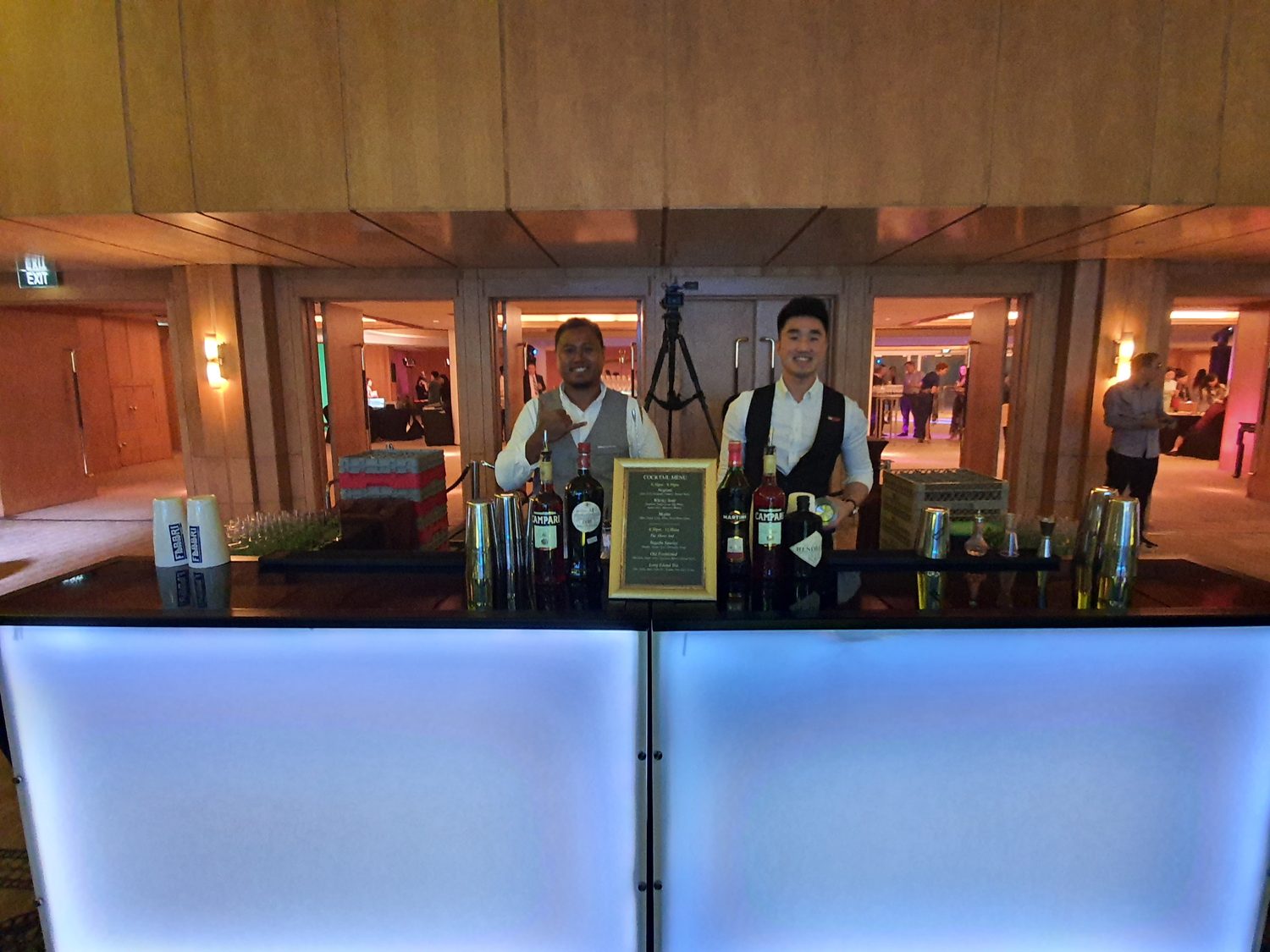 LED mobile bar